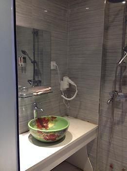 Lushang Tianjie Quick Hotel Jiujiang  Экстерьер фото